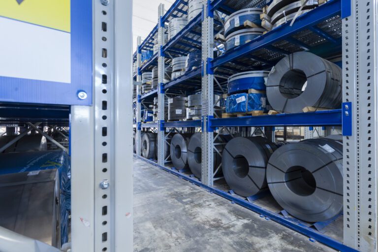 Mammuth Superportapallet: The Heavyweight Shelving for Storing Coils, Laminates, and Moulds
