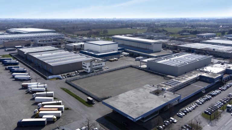 Panoramica dall'alto dello stabilimento di Modena Terminal